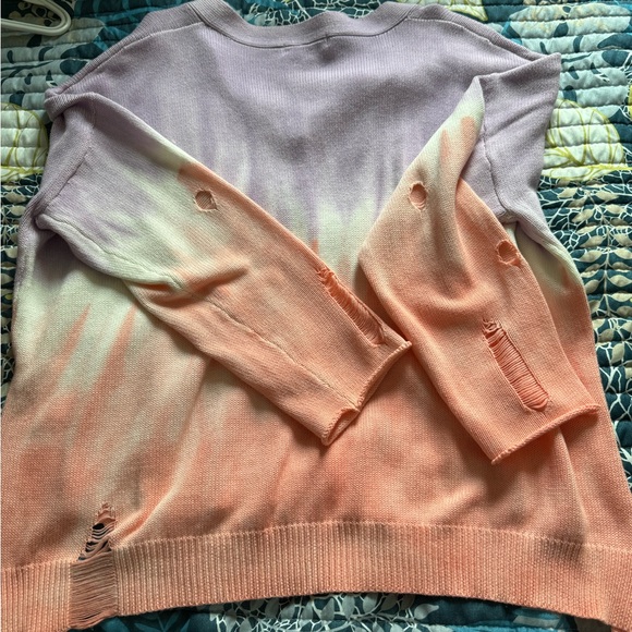 Fate Cropped Sweater - Picture 2 of 4